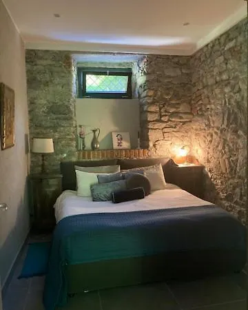 Apartment Bacchetta - Stone