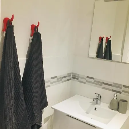 Apartment Bacchetta - Stone Oleggio Castello